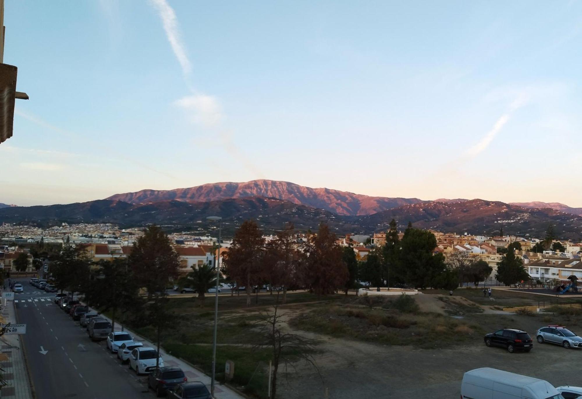 Fastastico Apto Torre Del Mar Parking Wi-Fi Ngoại thất bức ảnh